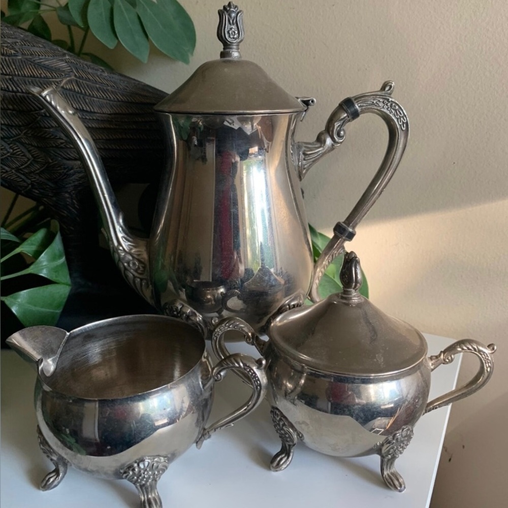 Vintage Sheffield Silver Plate Coffee Pot, Creamer and Sugar